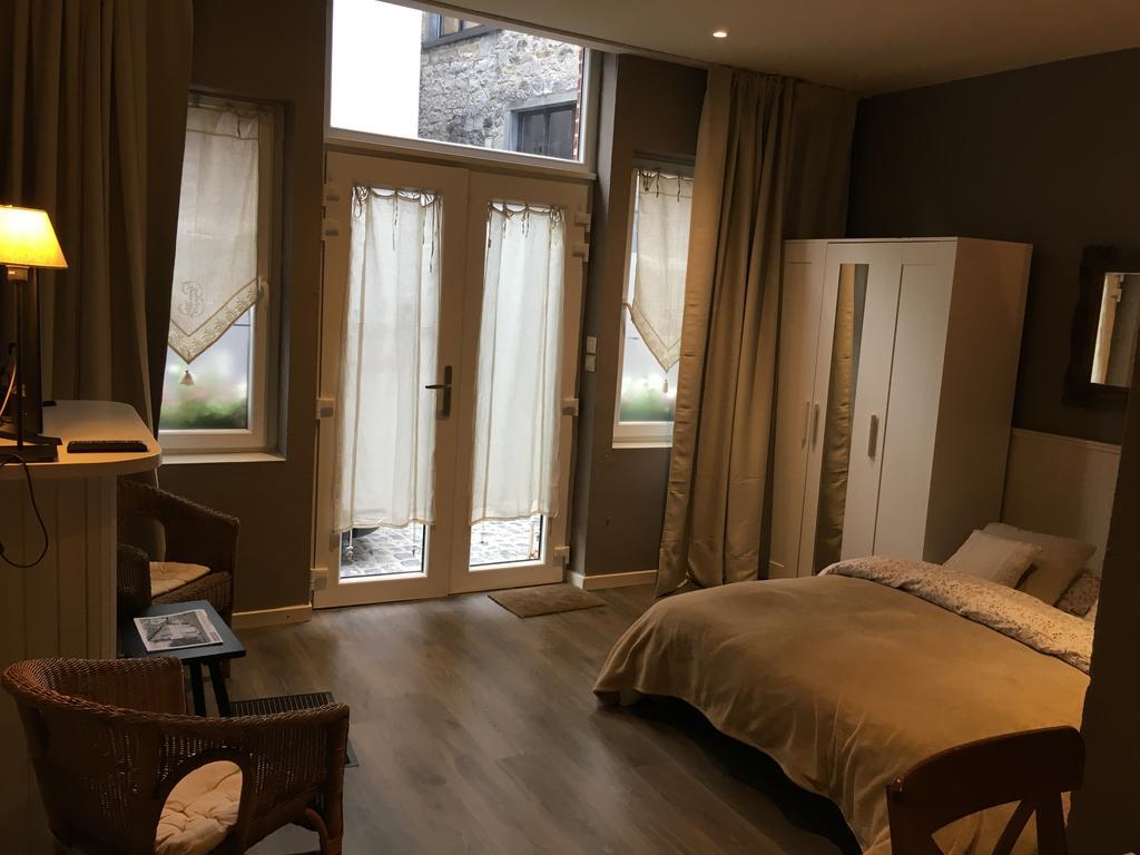 Studio Et Appartement La Tete En L'Air Durbuy Exteriér fotografie