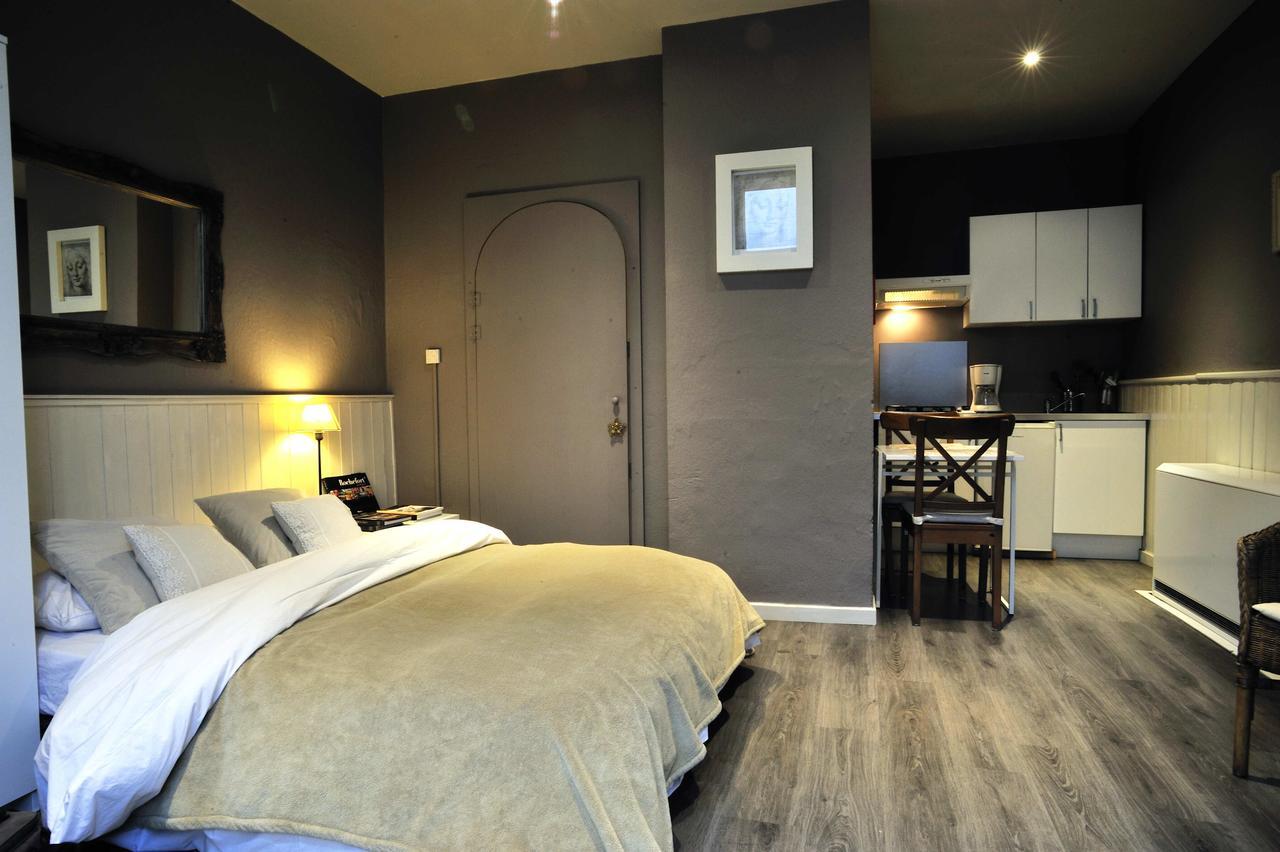 Studio Et Appartement La Tete En L'Air Durbuy Exteriér fotografie